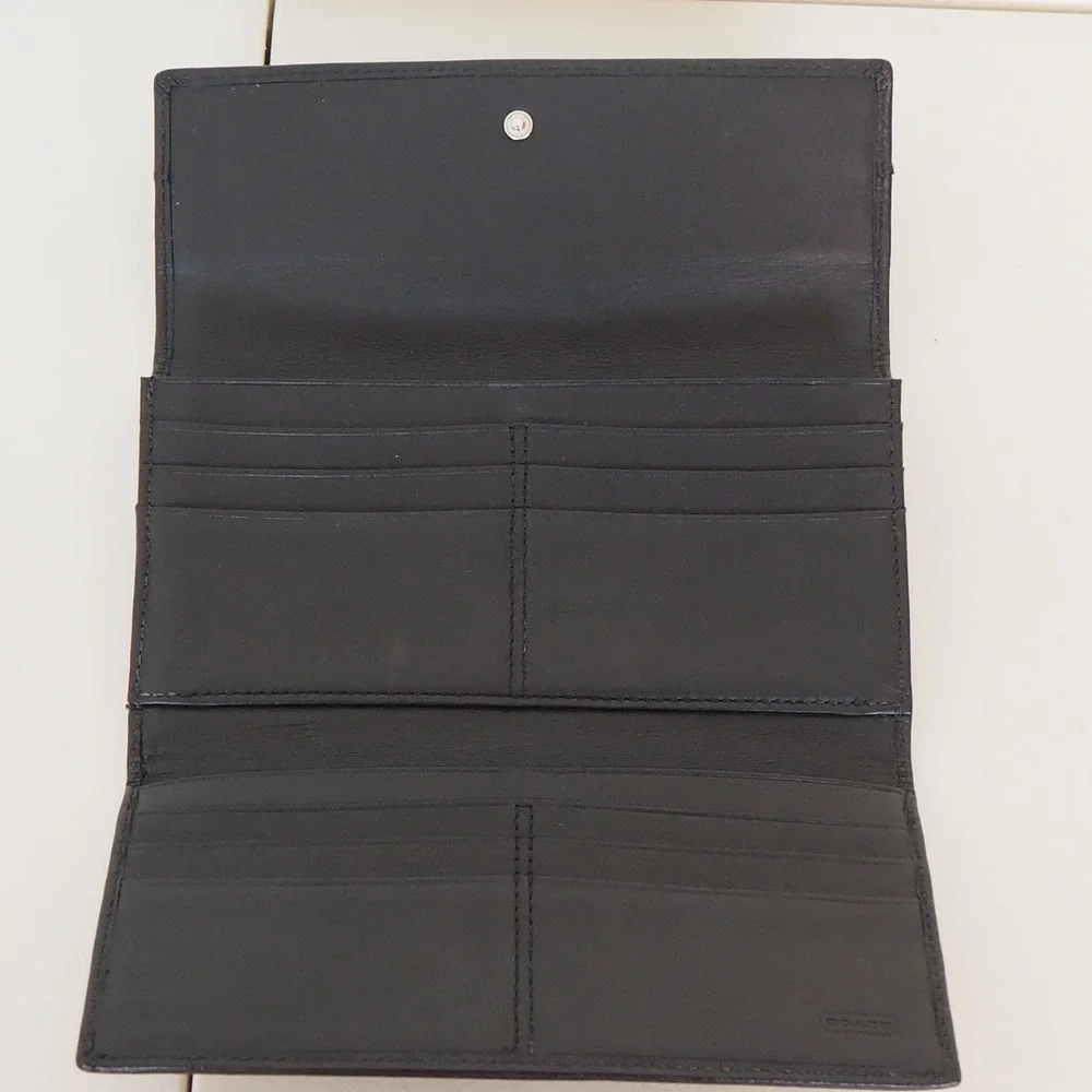 Coach Tri-Fold Wallet Women's‎ Black Signature Canvas Leather Trim Snap Closure